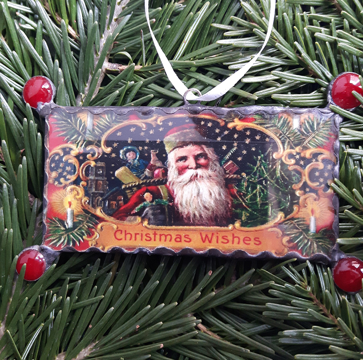 Nostalgic Mixed-Media Soldered Ornaments Nostalgic Mixed-Media Soldered Ornaments